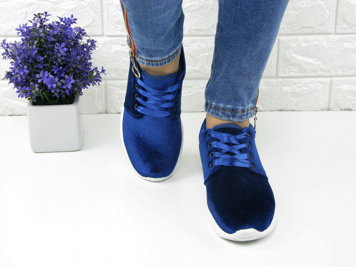 Жіночі темно сині велюрові кросівки